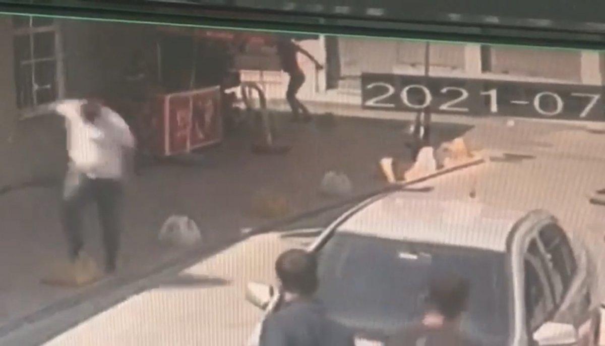 Beyoğlu’nda bakkalda silahlı saldırı