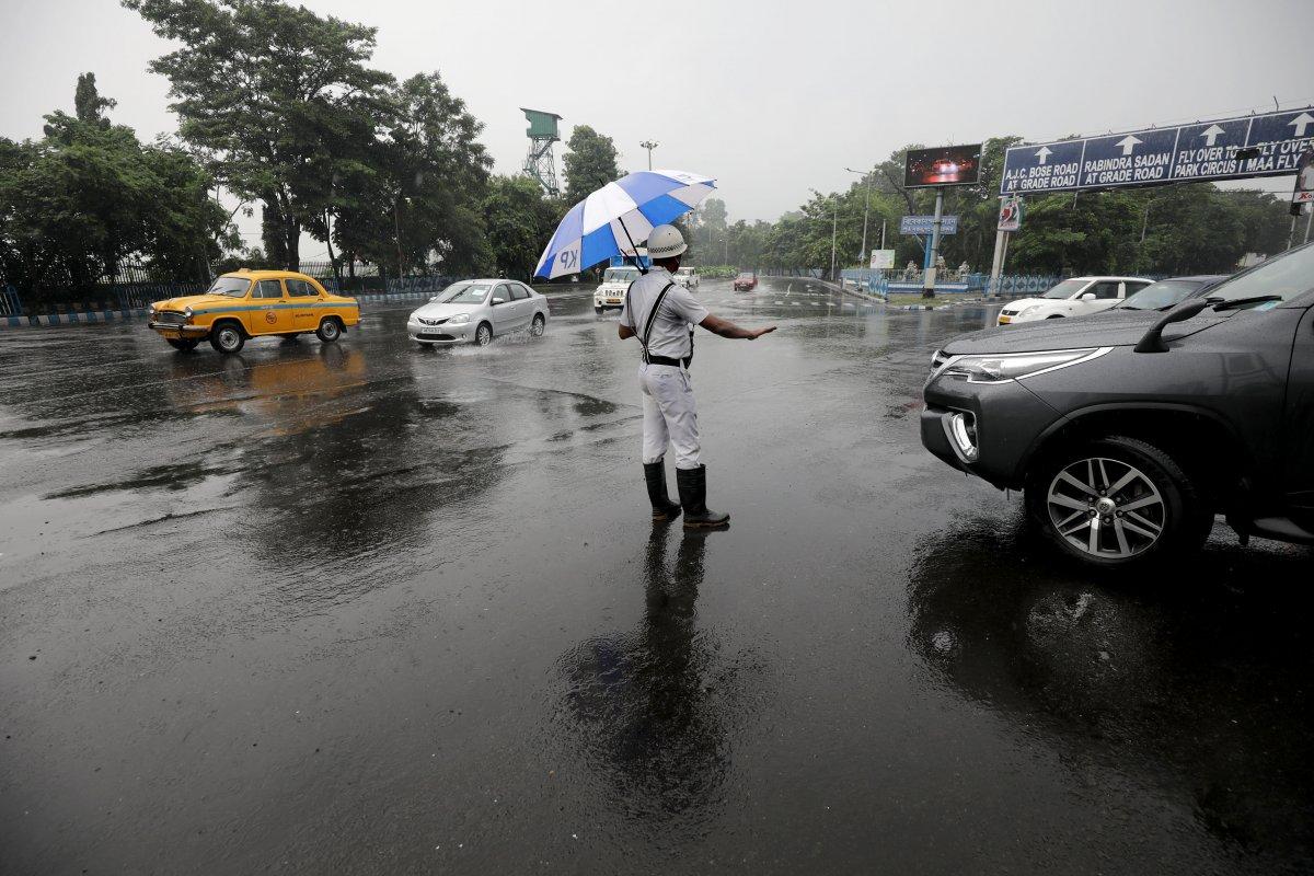 Hindistan’da yıldırım düştü: 28 ölü