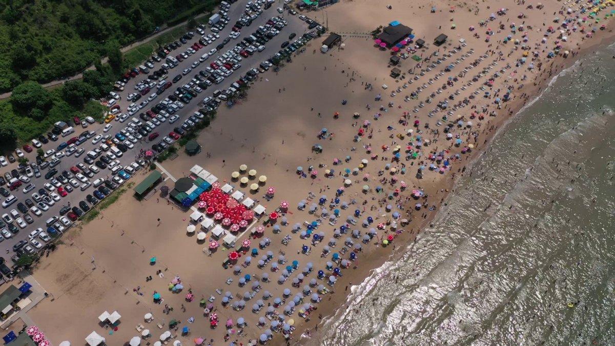 İstanbullular pazar tatilinde Şile plajlarına akın etti