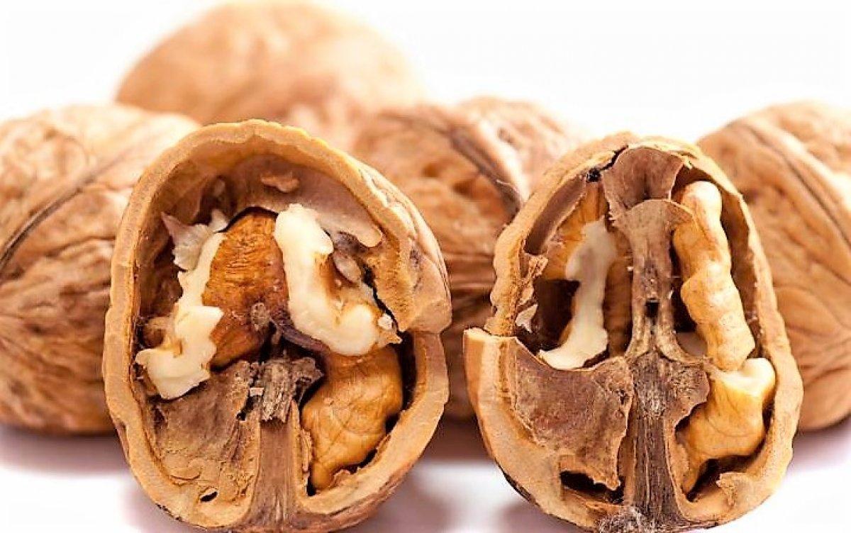 İçinde şifa saklı: Ceviz zarının faydaları