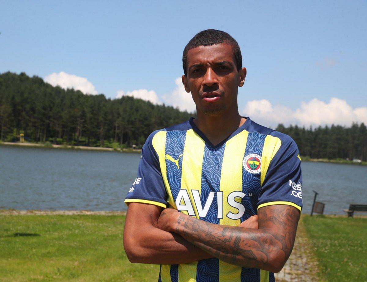 Luiz Gustavo saçını neden kestirdiğini açıkladı