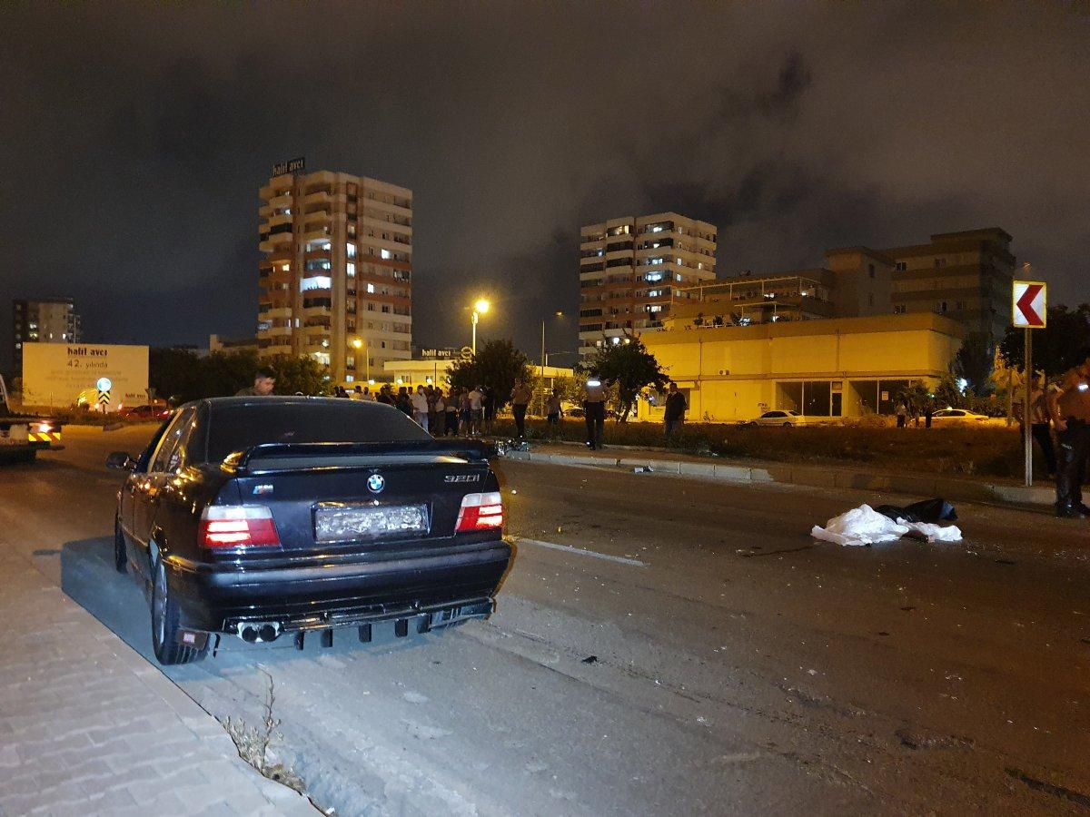 Adana'da otomobille çarpışan motosikletli öldü