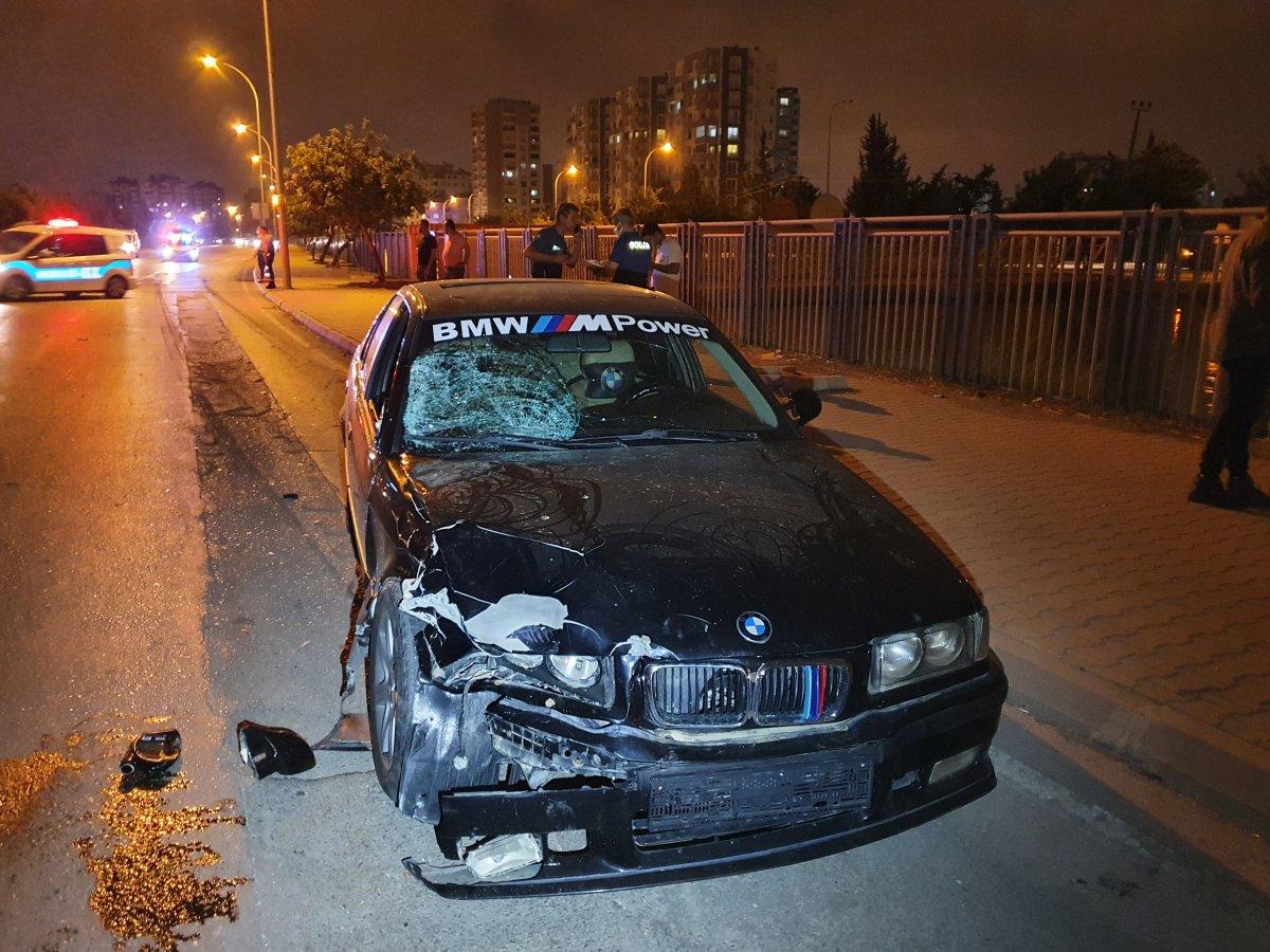 Adana'da otomobille çarpışan motosikletli öldü