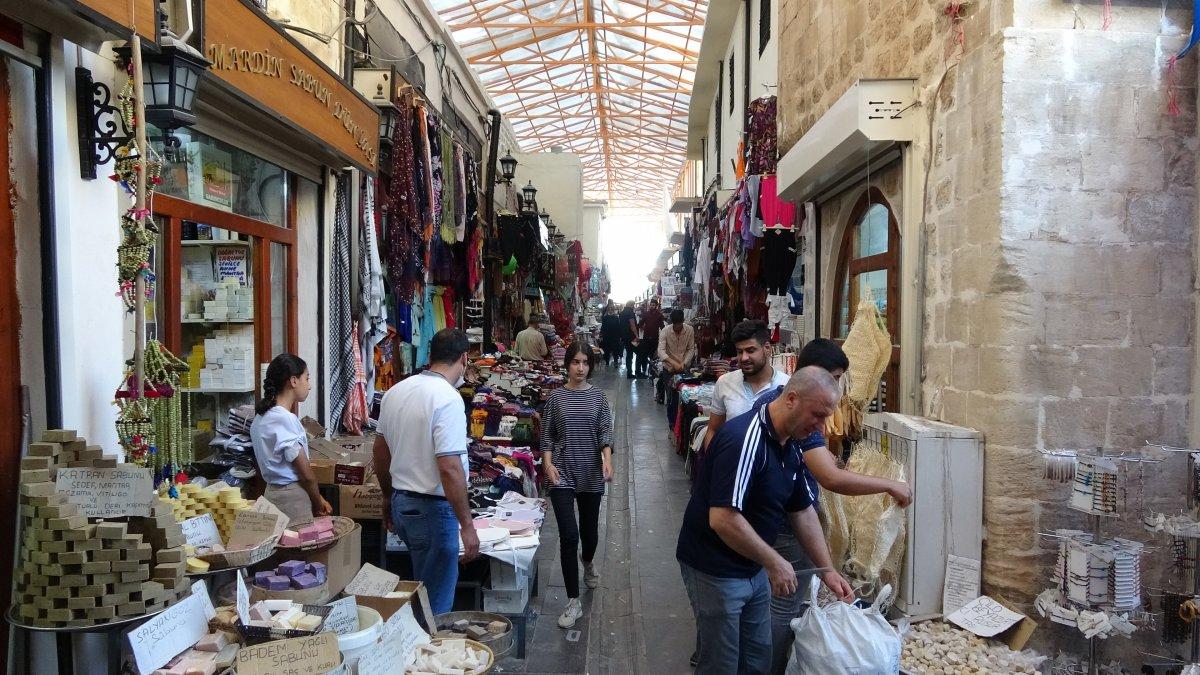 Mardin'de turist yoğunluğu