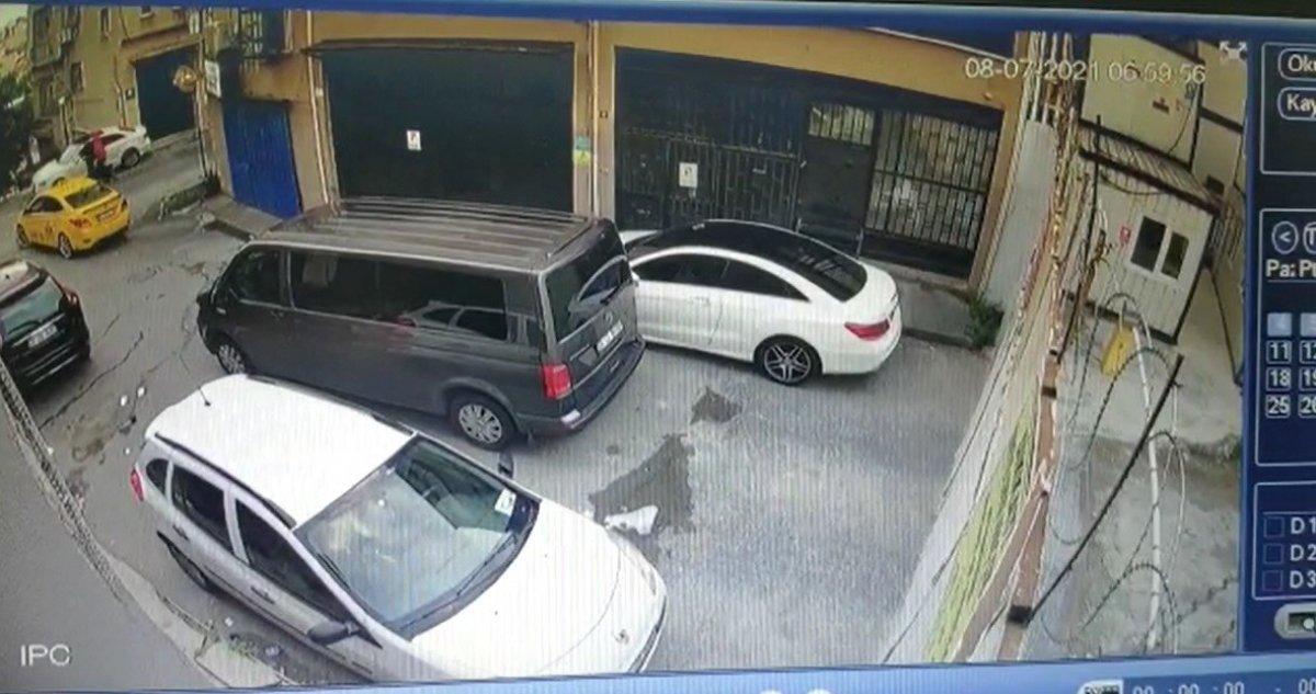 Şişli’de Suriyeli ailenin evine girip, gasbettiler