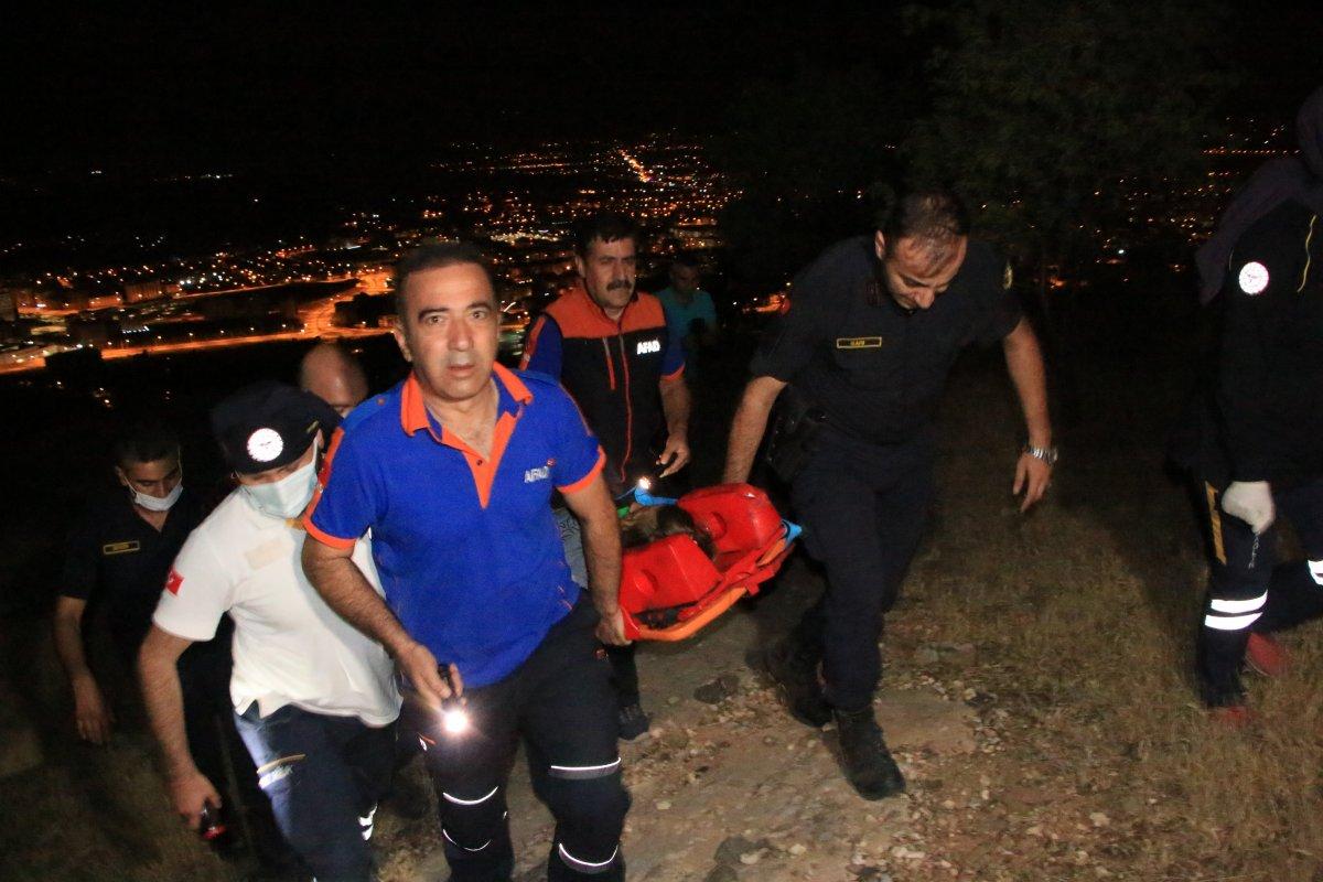 Elazığ’da uçurumdan kayan kadın 4 saatte kurtarıldı