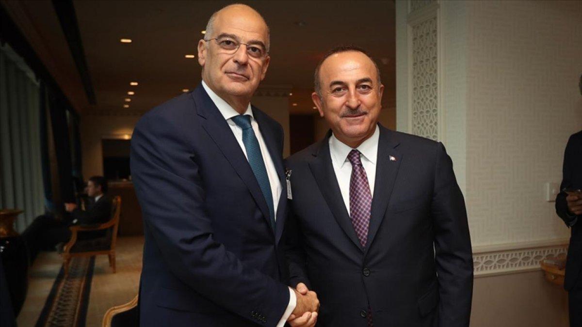 Mevlüt Çavuşoğlu, mevkidaşı Dendias ile görüştü