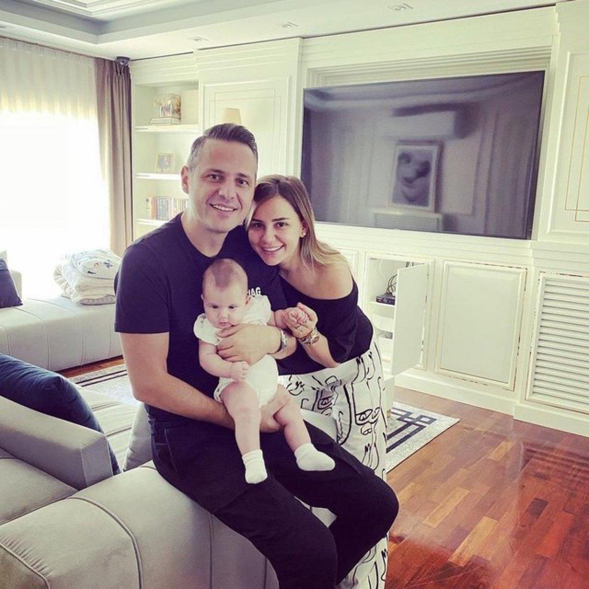 Merve Özbey: Aile her şeydir