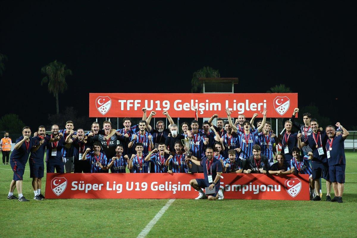 Süper Lig 19 Yaş Altı Gelişim Ligi'nde şampiyon Trabzonspor