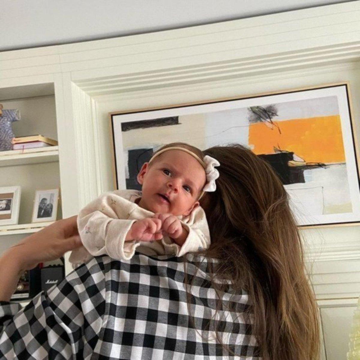 Merve Özbey: Aile her şeydir