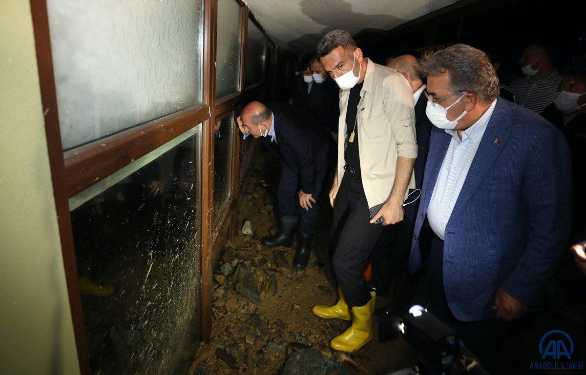 Cumhurbaşkanı Erdoğan'ın talimatıyla 3 bakan Rize'ye gitti