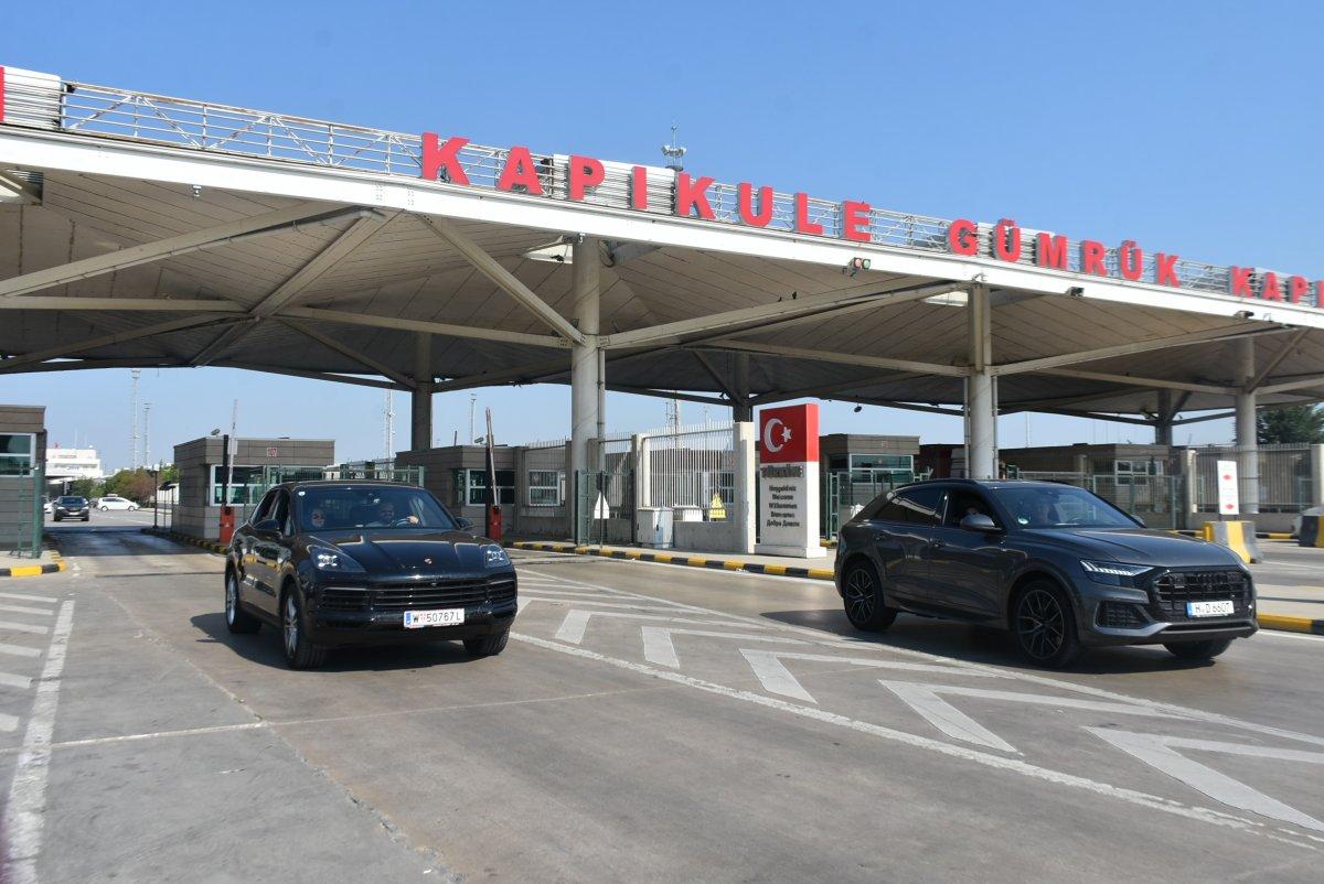 Gurbetçiler geliyor: Kapıkule’de bayram yoğunluğu