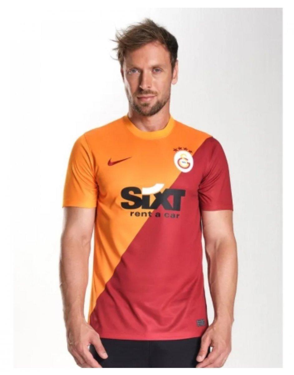 Galatasaray'ın yeni sezon forma fiyatları ne kadar? İşte fiyatları...