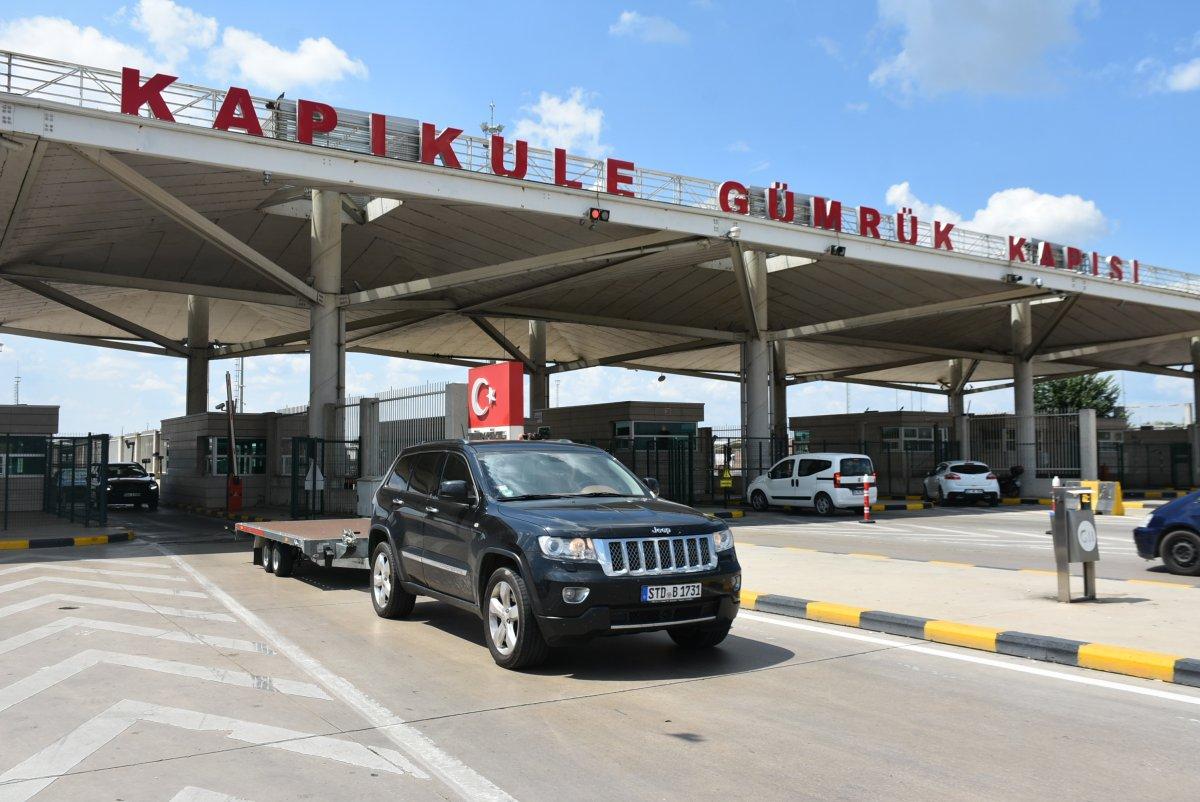 Gurbetçiler geliyor: Kapıkule’de bayram yoğunluğu