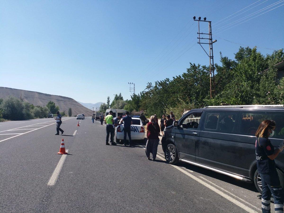 Malatya'da zincirleme kaza: 7'si çocuk 12 yaralı