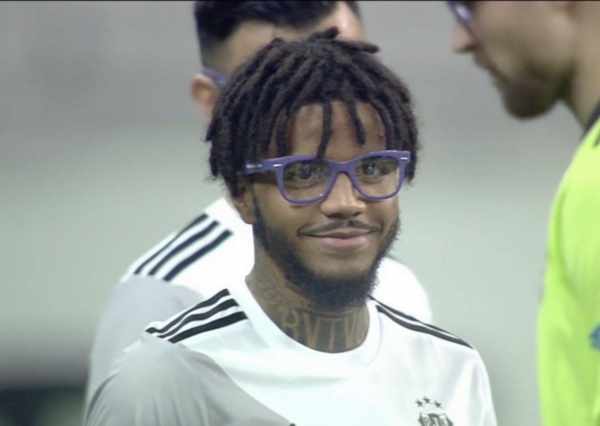 Galatasaray ve Beşiktaş'ın Rosier yarışı