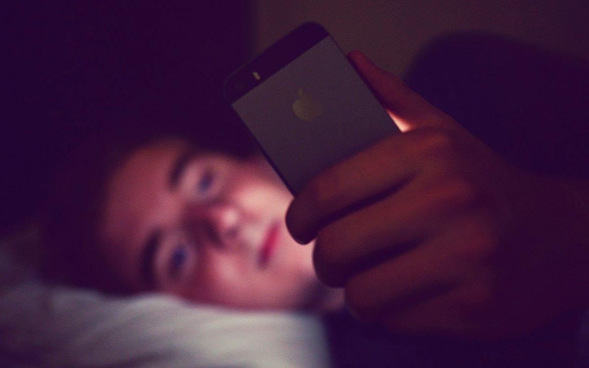 Mavi ışığın cilt üzerindeki etkileri