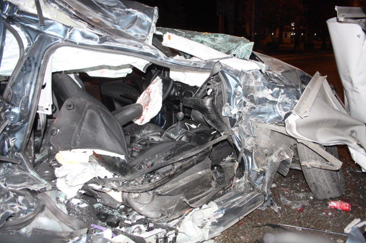 Antalya'ya tatile gelen gurbetçiler kaza yaptı: 1 ölü