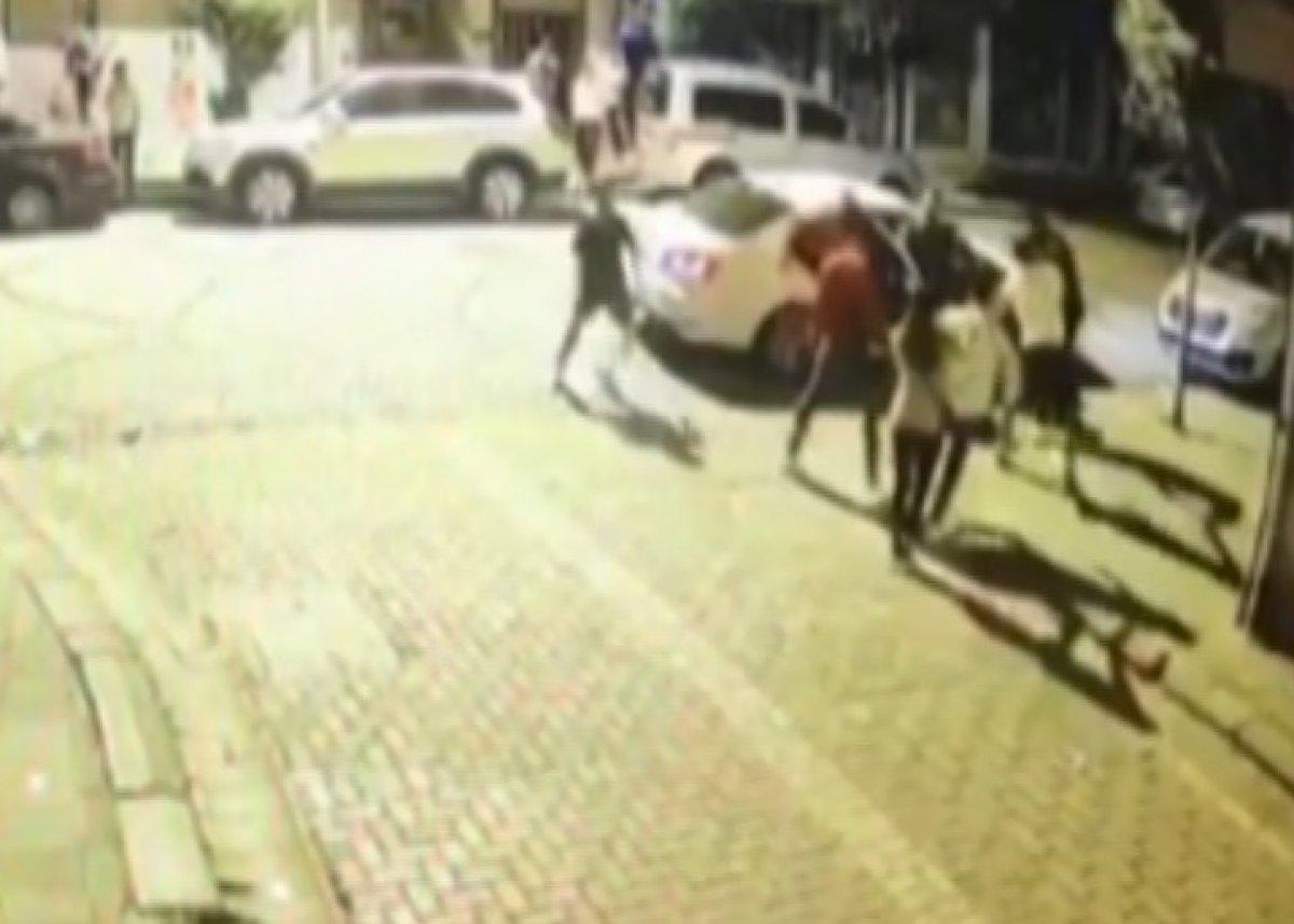 Zeytinburnu'nda tartıştığı kişiyi silahla öldüren zanlı teslim oldu