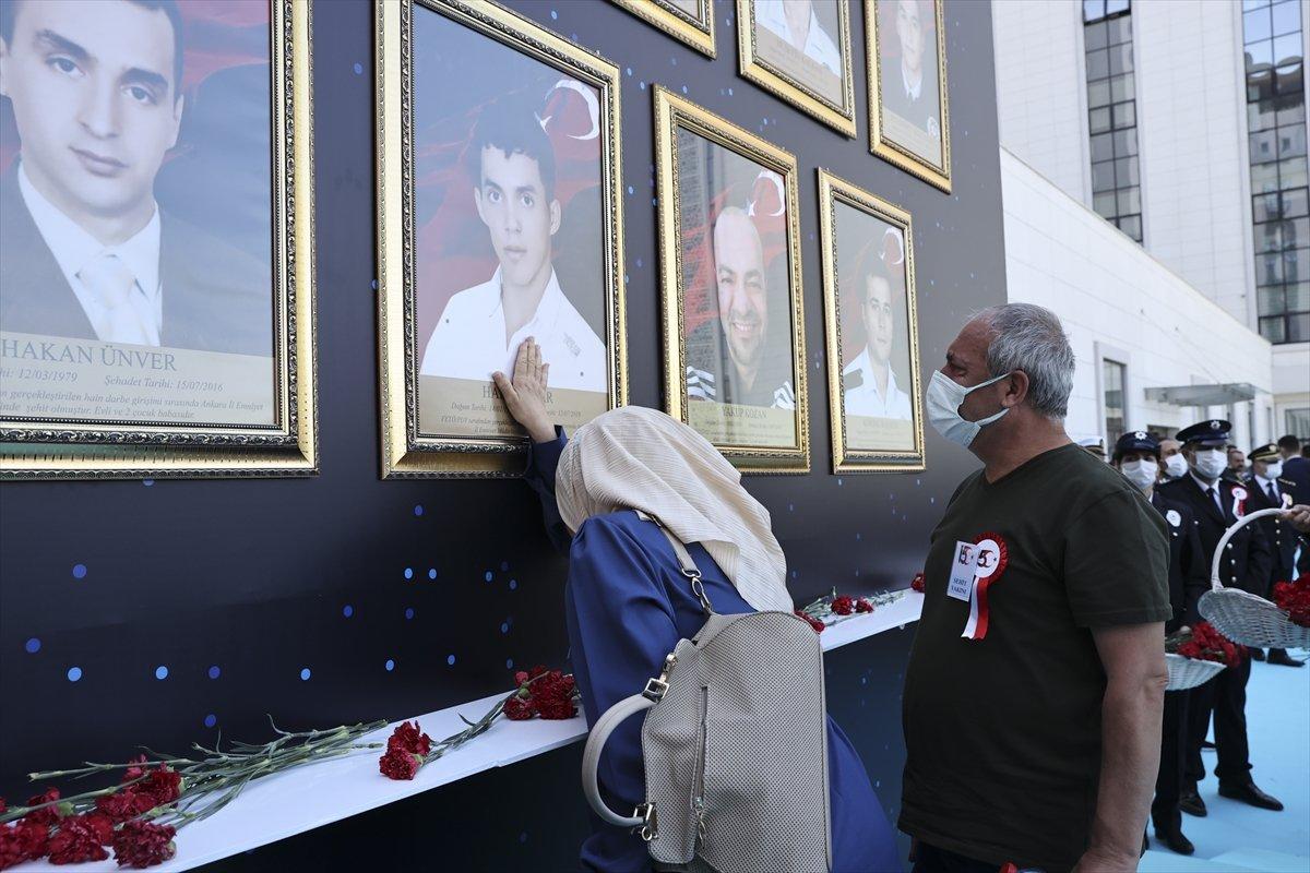 Darbecilerin vurduğu Ankara İl Emniyet Müdürlüğü'nde tören