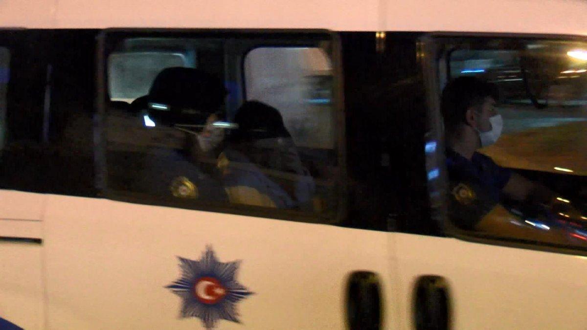 Güngören'de ehliyetsiz sürücü yayaya çarptı