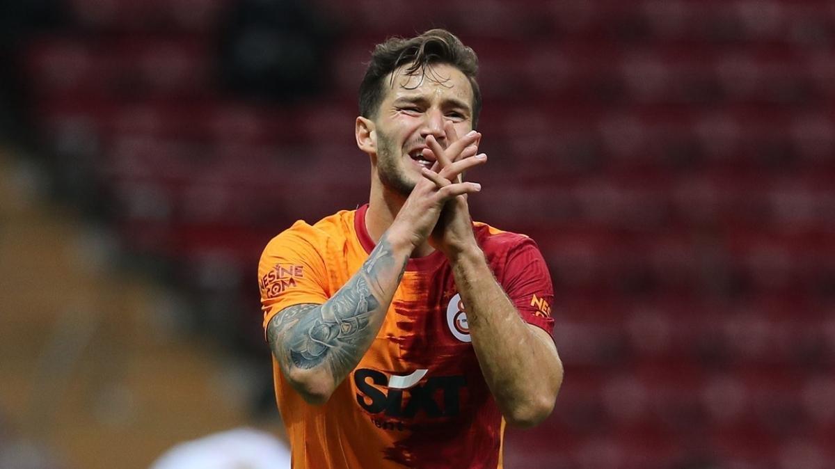 Oğulcan Çağlayan UEFA listesine alınamadı