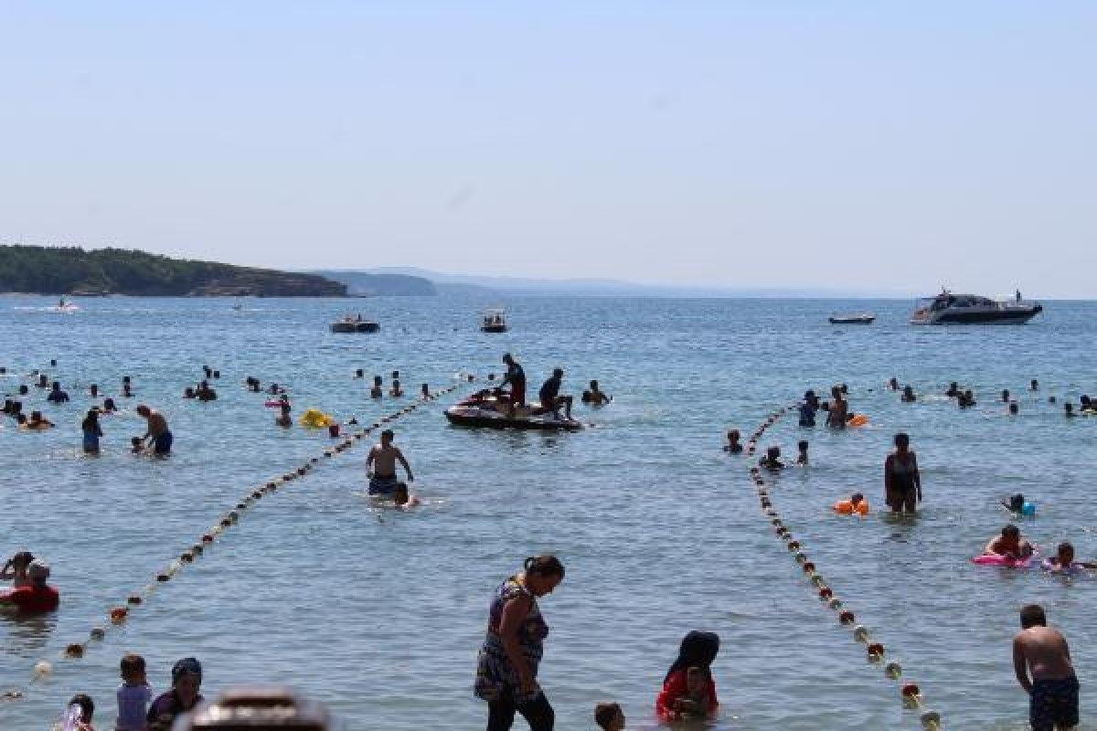 Kocaeli'de sahiller doldu