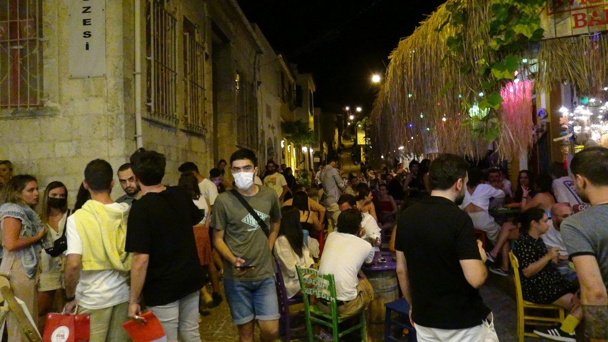 Bozcaada'da bayram yoğunluğu