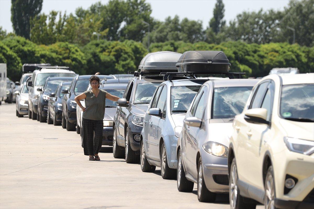 Gurbetçiler yurda geliyor