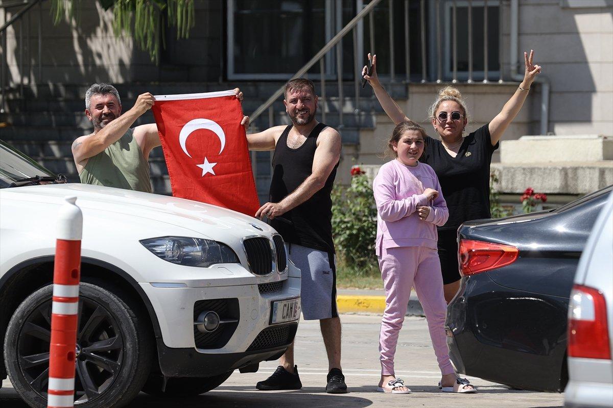 Gurbetçiler yurda geliyor