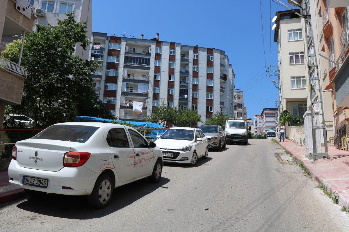 Samsun’da 10 araca çarpıp kaçtı