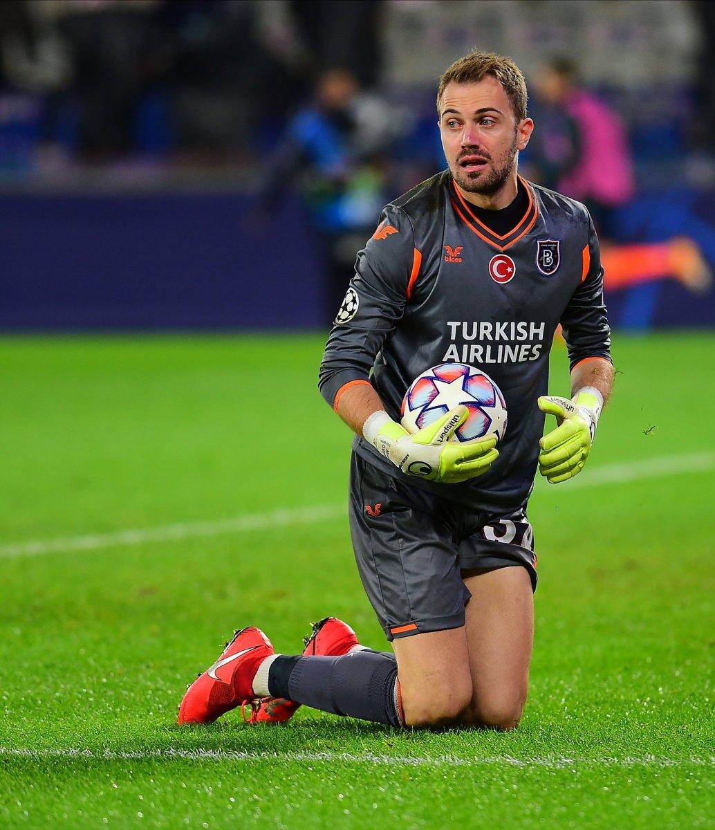 Beşiktaş, Mert Günok'la anlaşmaya yakın