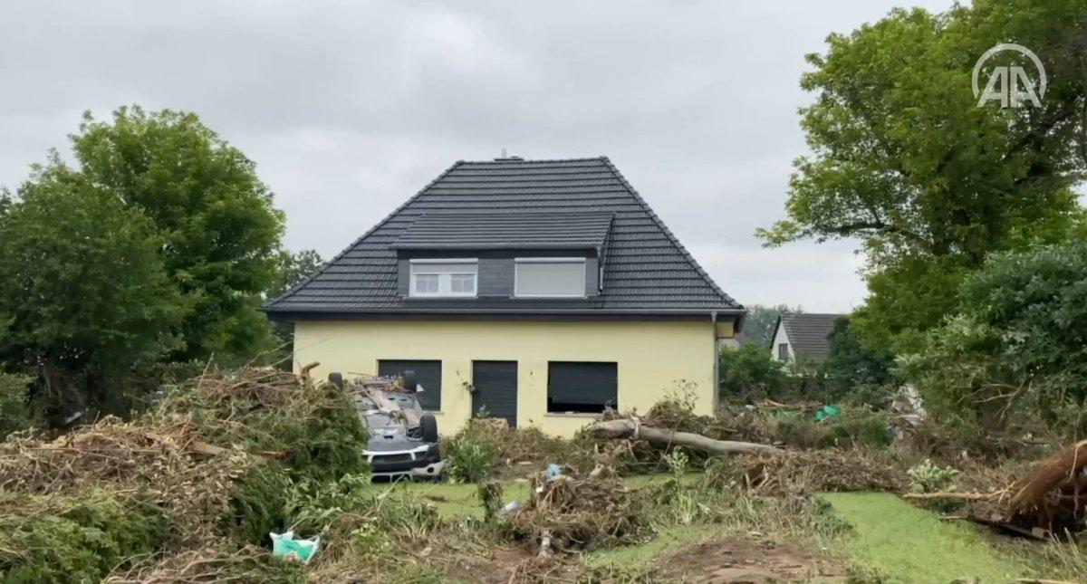 Almanya’da selden etkilenen Türkler: Dua etmekten başka çaremiz yoktu