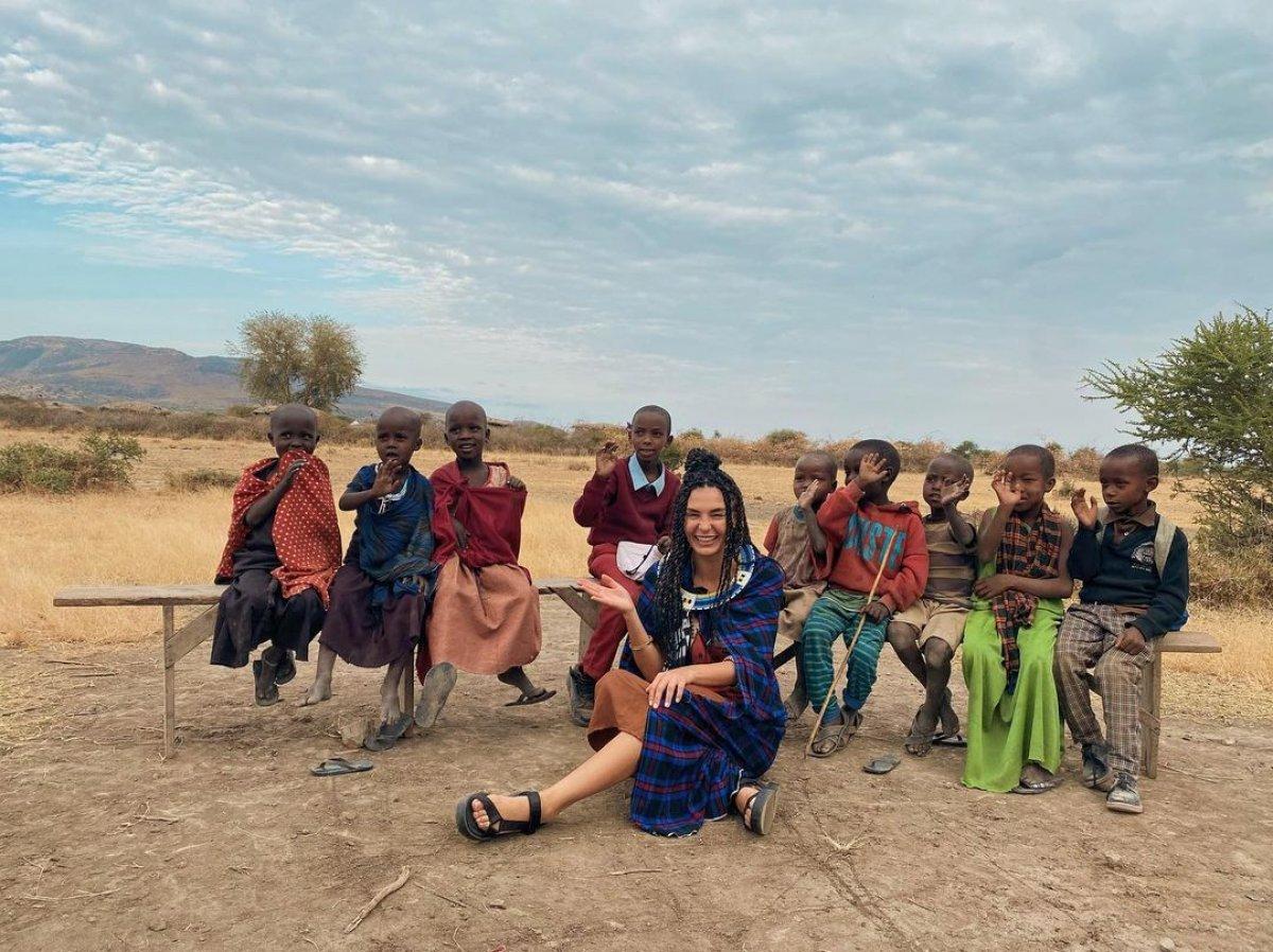 Ebru Şahin ile Cedi Osman Afrika’da