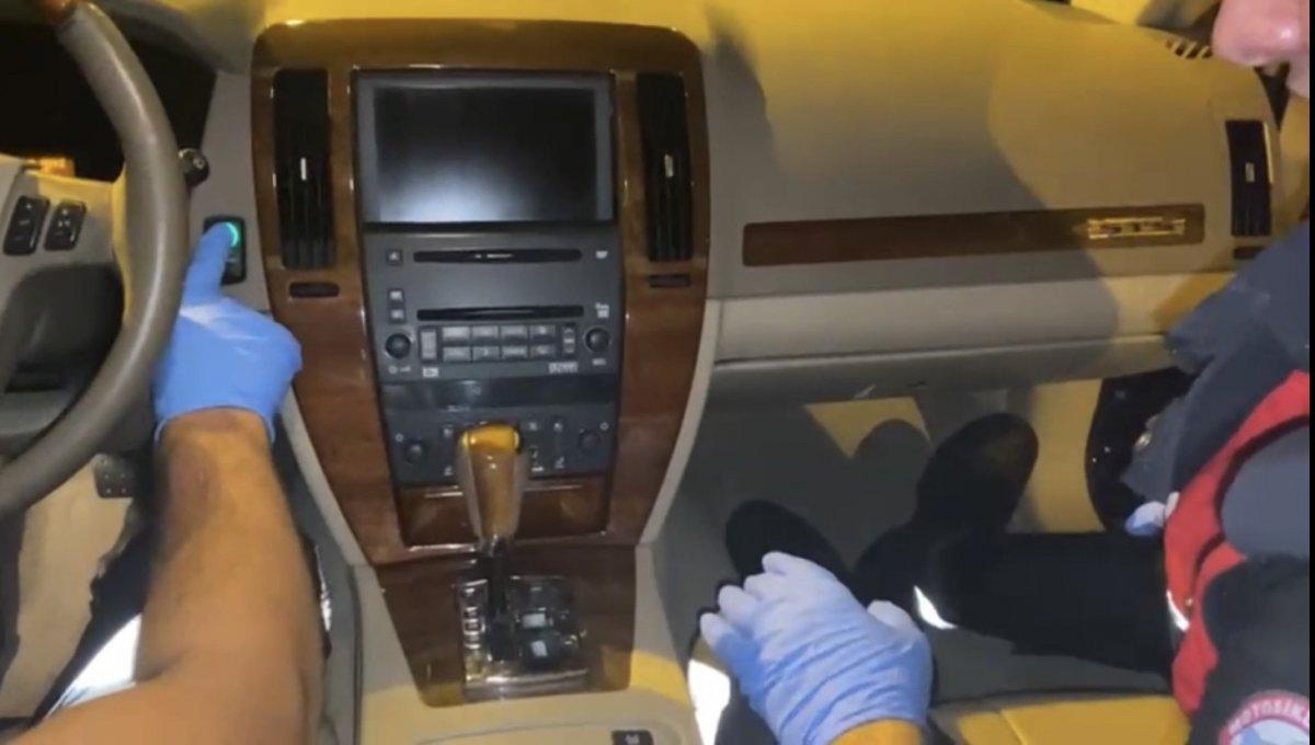 Beşiktaş’ta zırhlı aracın gizli bölmesinden silah ve kokain çıktı