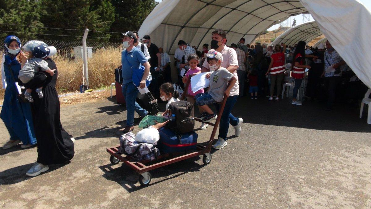 21 bin 500 Suriyeli bayram için ülkesine gitti