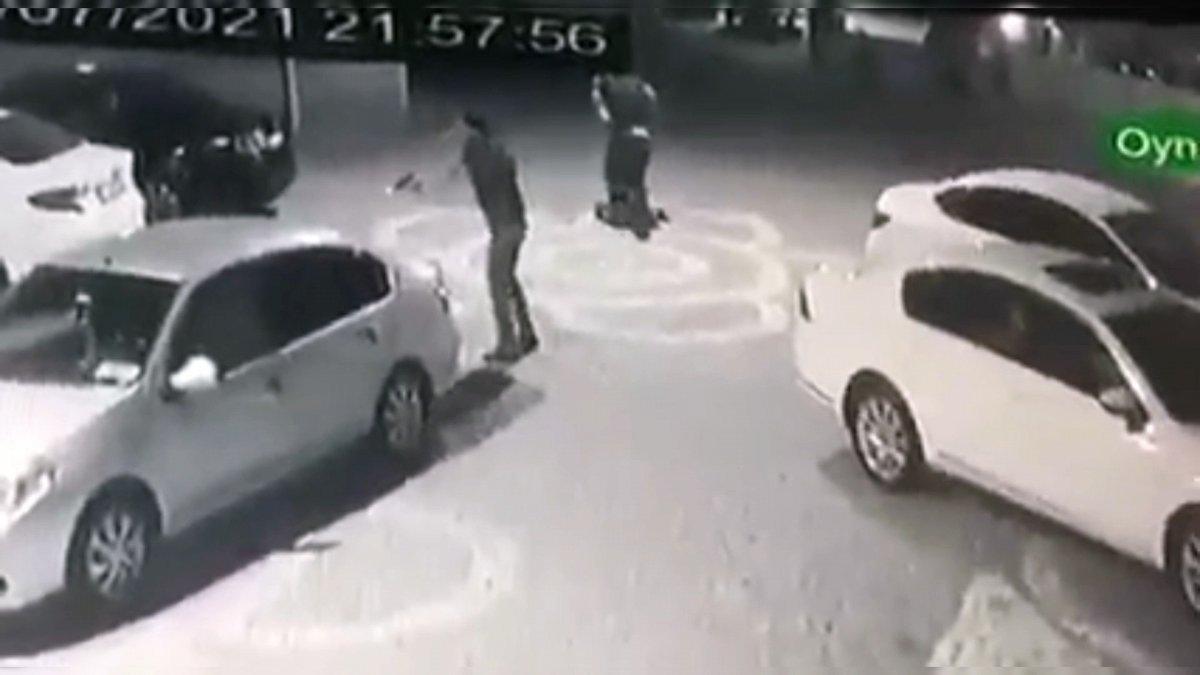 Şanlıurfa’da kavga sırasında silahını çekip eşinin kardeşlerini öldürdü