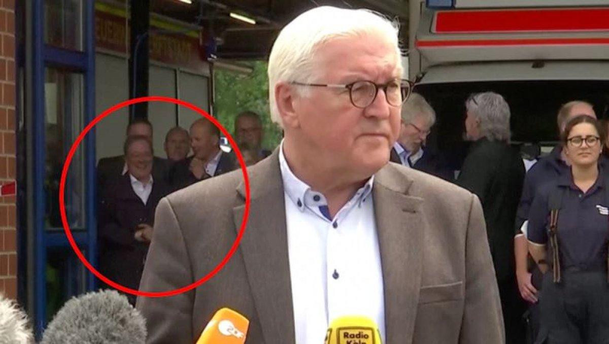 Armin Laschet, sel bölgesinde gülerken kameraya yakalandı