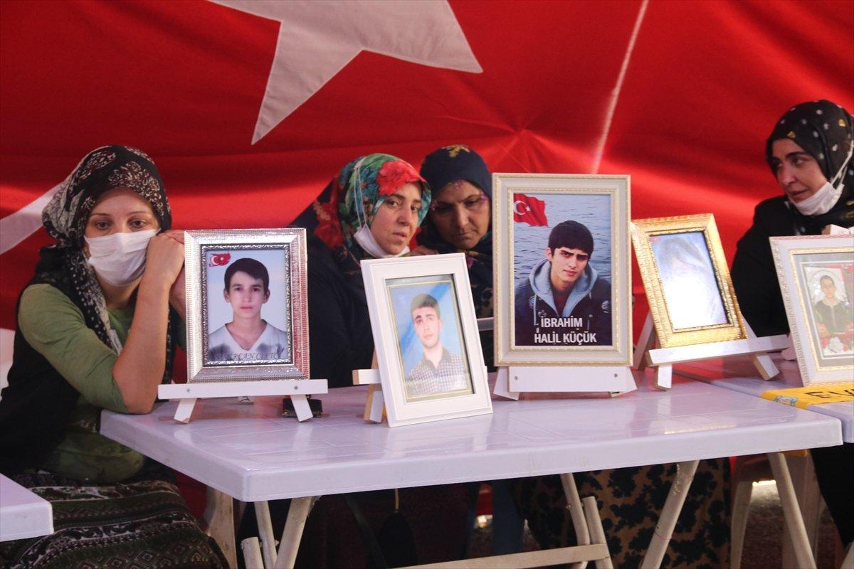 Diyarbakır'da bayram öncesi evlat nöbeti devam ediyor