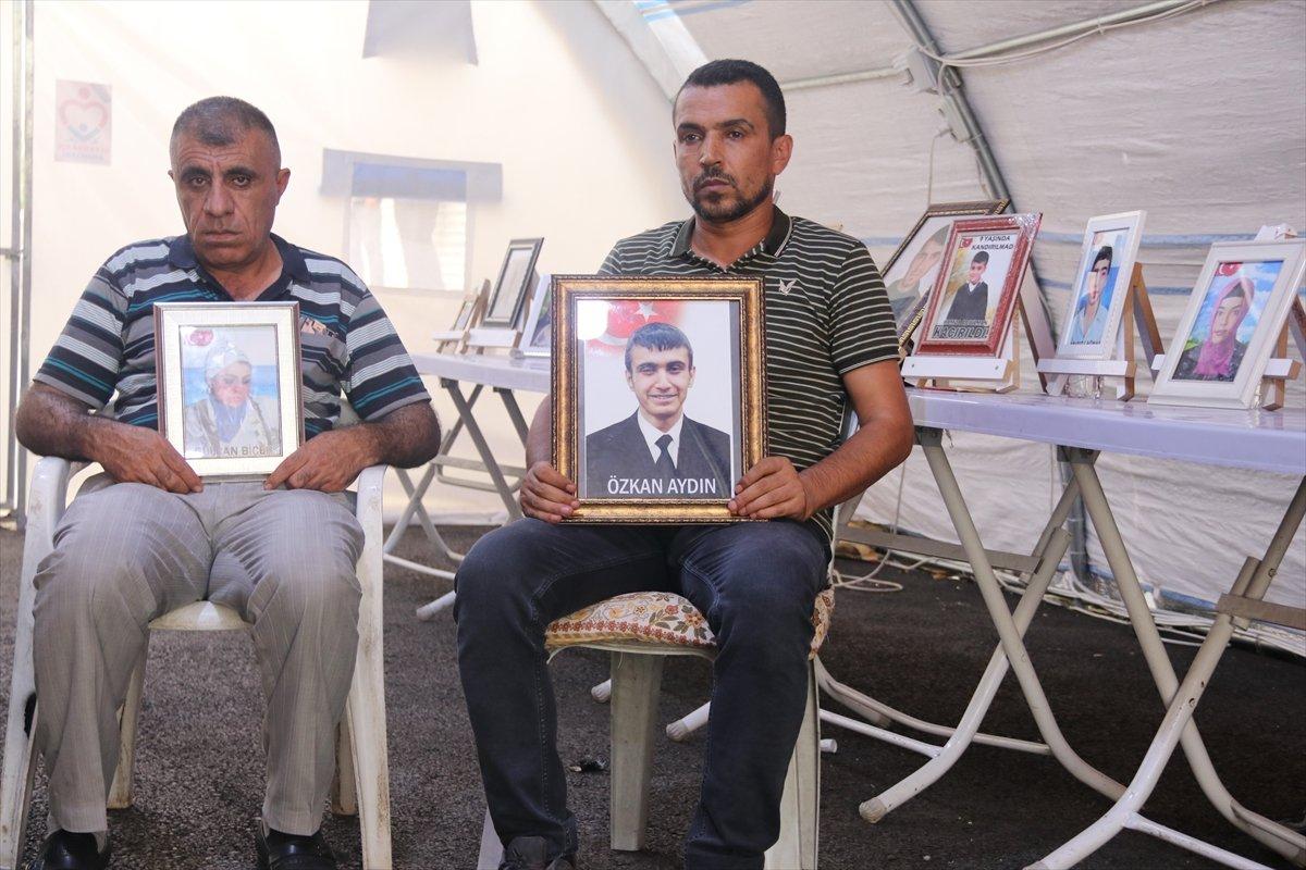 Diyarbakır'da bayram öncesi evlat nöbeti devam ediyor