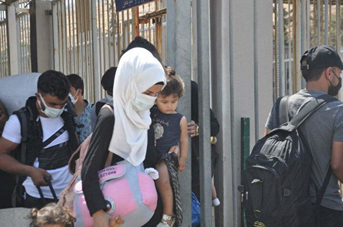 44 bin 220 Suriyeli bayram için ülkesine gitti