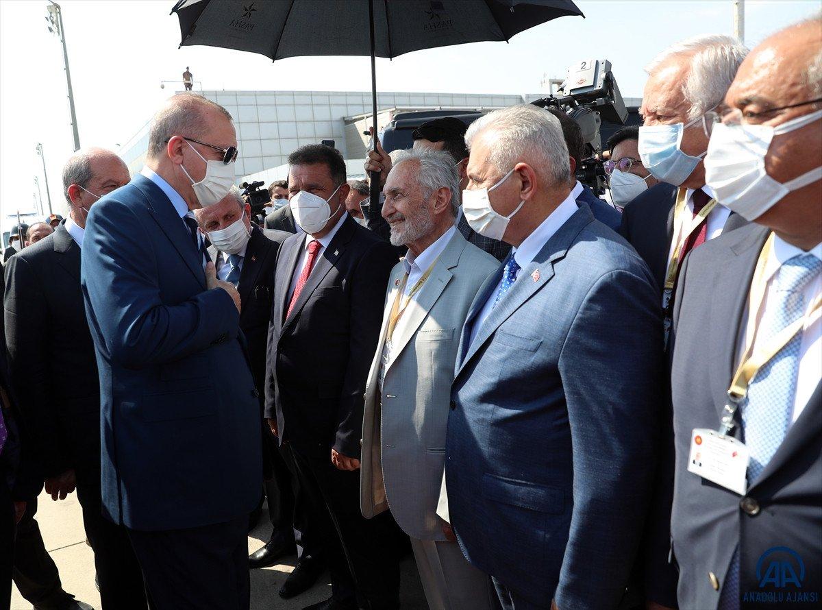 Cumhurbaşkanı Erdoğan, Kıbrıs'a indi
