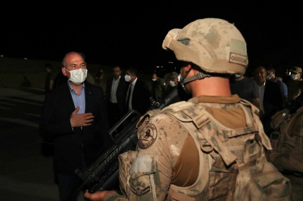 Cumhurbaşkanı Erdoğan Cudi Dağı'ndaki askerlerin bayramını kutladı