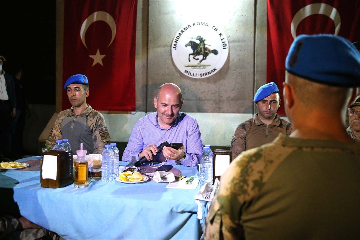 Cumhurbaşkanı Erdoğan Cudi Dağı'ndaki askerlerin bayramını kutladı