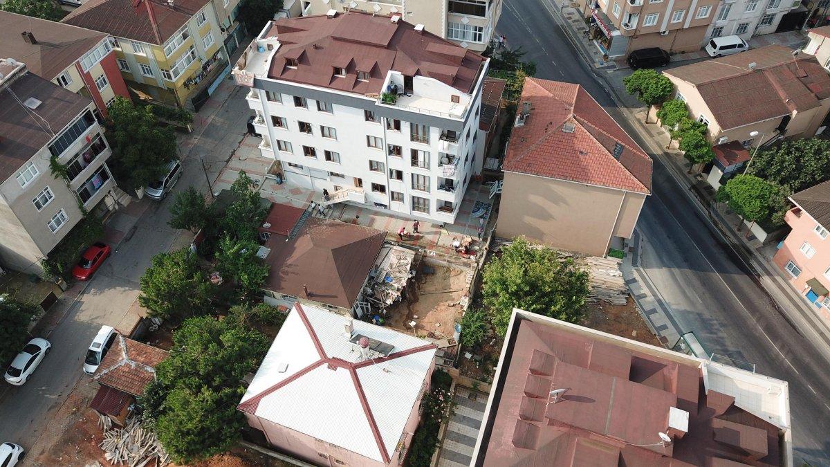 Beyoğlu ve Sultanbeyli'de kaçak kesim yapıldı