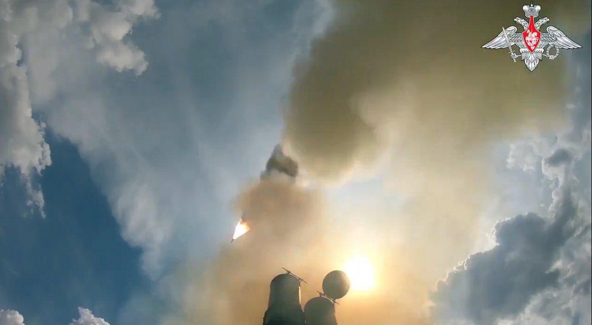 Rusya, S-500'ü test etti