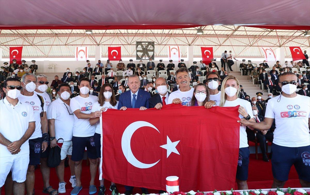 Cumhurbaşkanı Erdoğan, Kıbrıs'ta düzenlenen törene katıldı