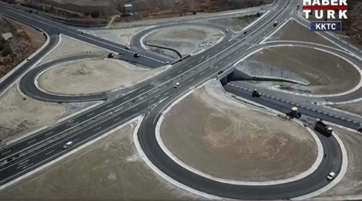 Cumhurbaşkanı Erdoğan, Lefkoşa'da toplu açılış ve temel atma törenine katıldı