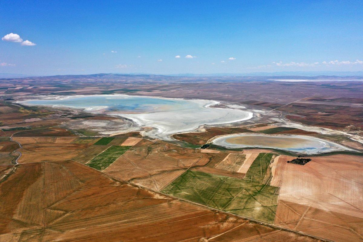 Kuruyan Düden Gölü'nün can damarları göründü