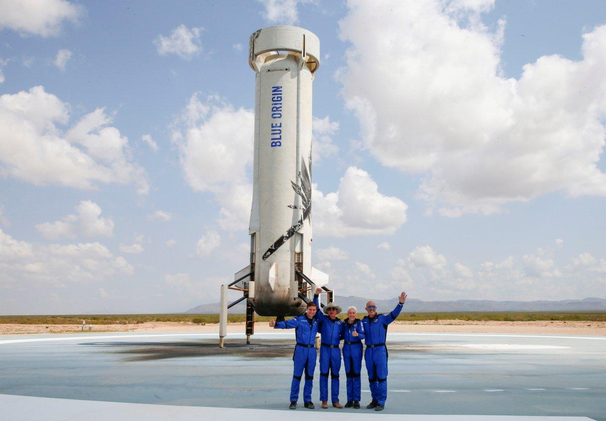 Blue Origin, uzay uçuşları için 100 milyon dolar değerinde bilet sattı